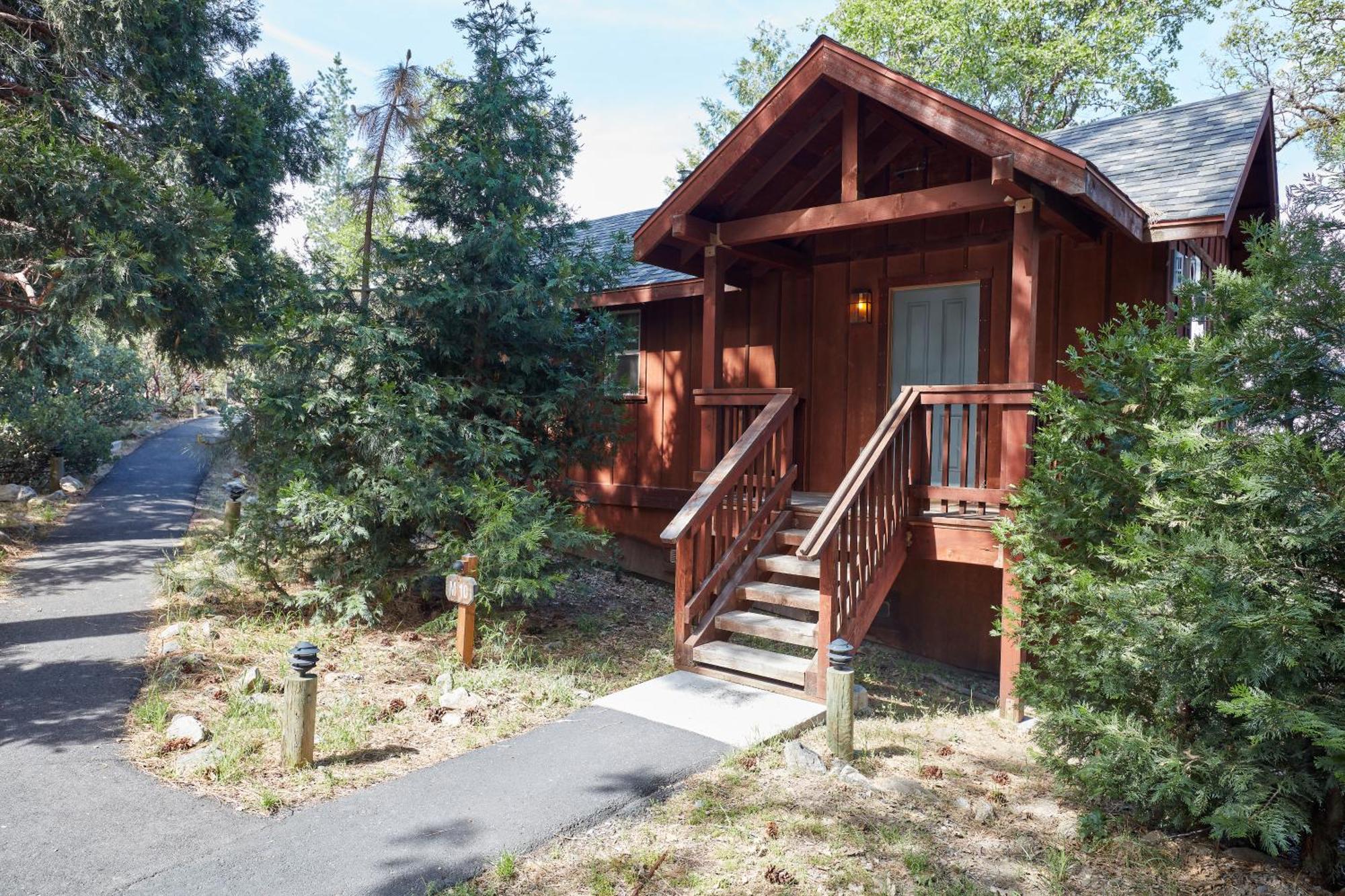 Evergreen Lodge At Yosemite Groveland Exterior photo