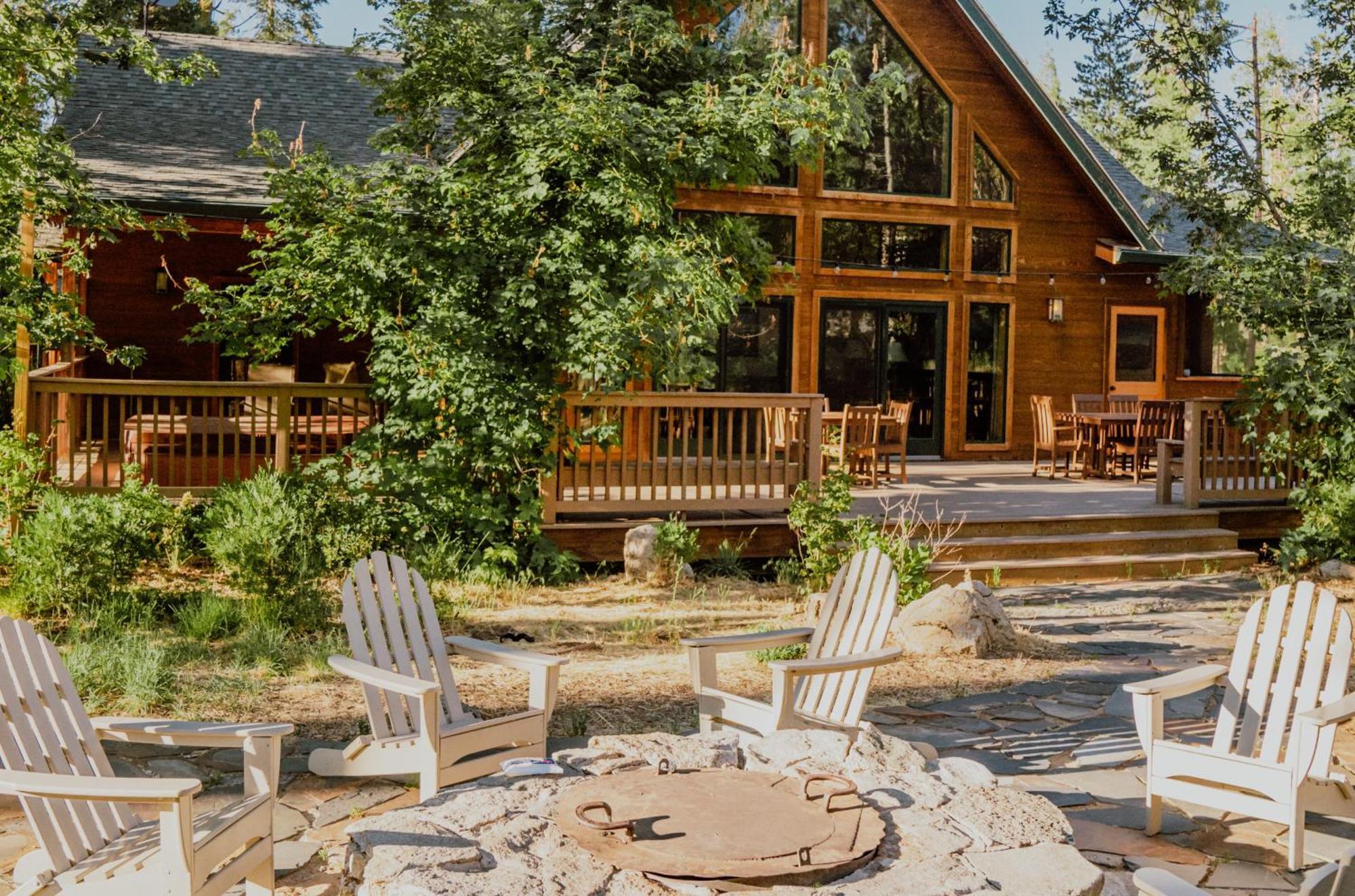 Evergreen Lodge At Yosemite Groveland Exterior photo